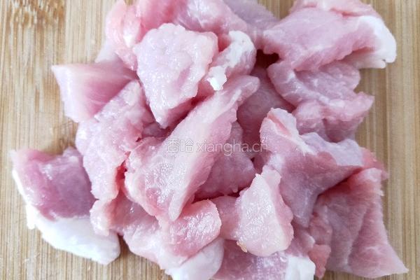 菠萝咕噜肉的做法图解2