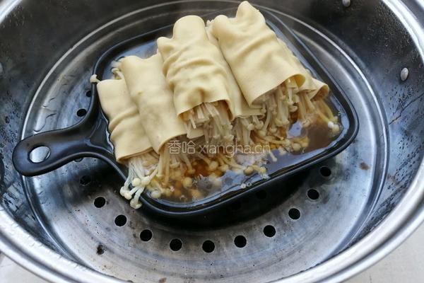 金针菇豆腐卷的做法图解12
