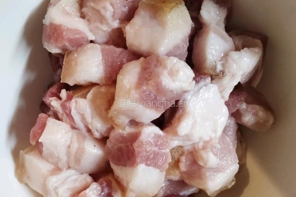 冬菜烧肉的做法图解1