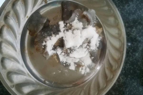 滑蛋虾仁饭的做法图解5
