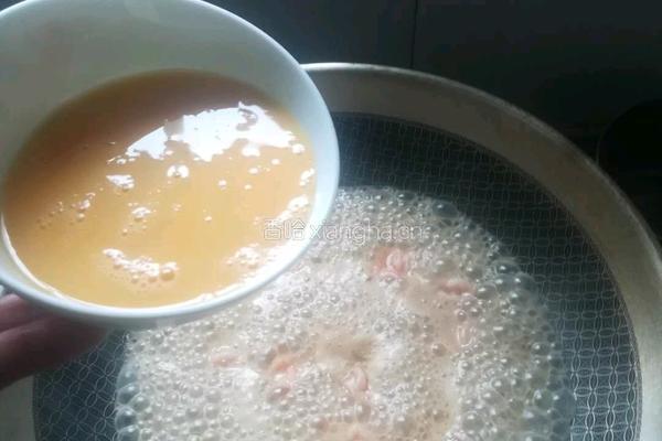 滑蛋虾仁饭的做法图解12