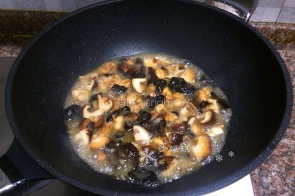 香菇滑鸡的做法图解11