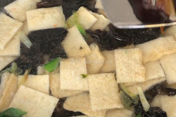 鱼饼汤的做法图解9