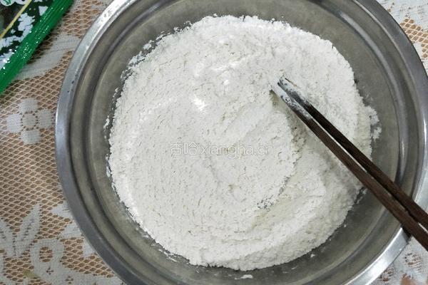 香葱海苔苏打饼干的做法图解5