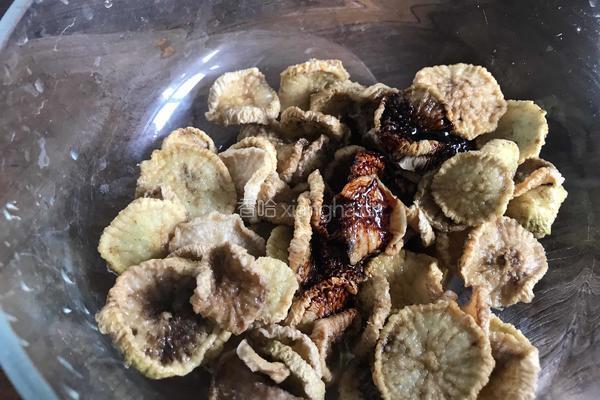 腊肉蒸萝卜干的做法图解2