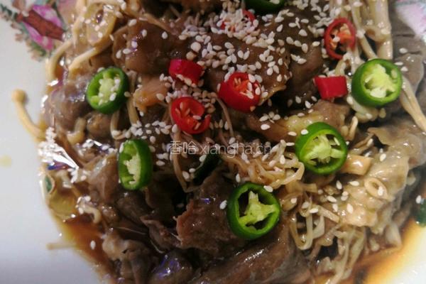 肥牛炒金针菇的做法图解14
