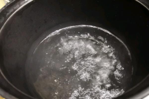 姜汁红糖热凉粉的做法图解3