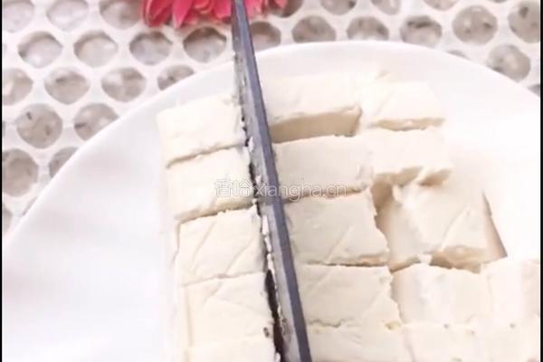 野生鲫鱼豆腐汤的做法图解6