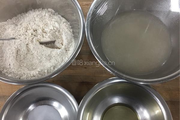 Pita Bread口袋面包的做法图解1