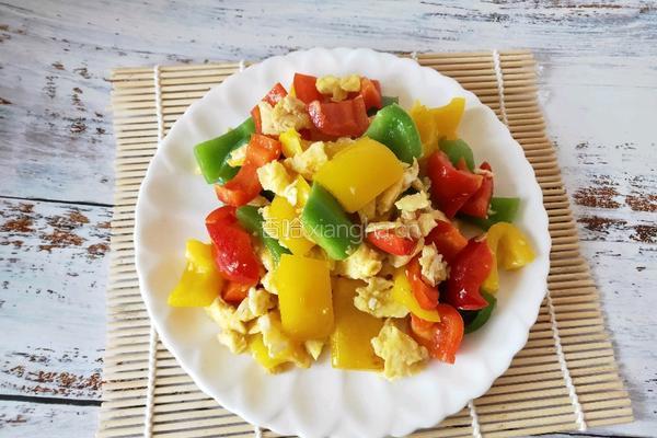 彩椒炒饭的做法图解7