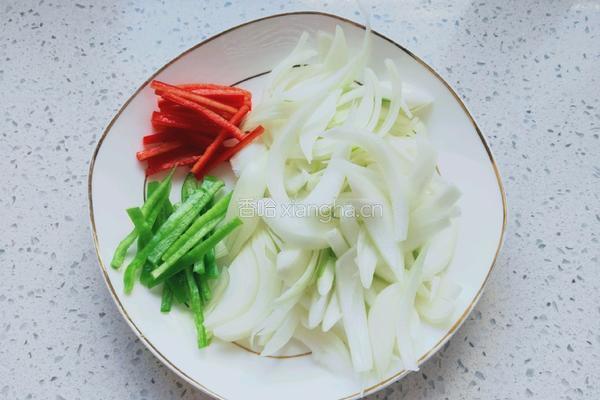 圆葱炒鸡蛋的做法图解3