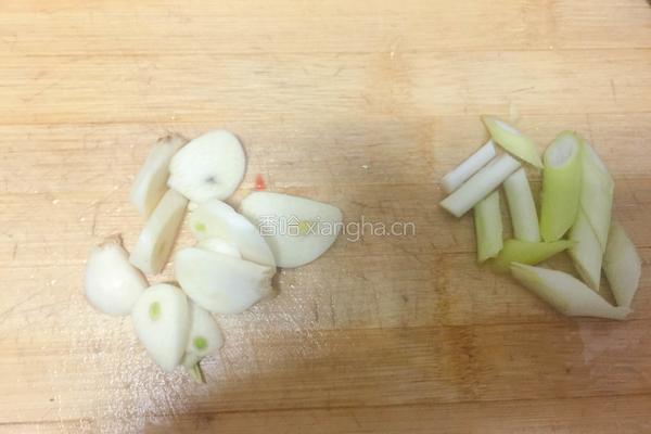 酱汁红烧茄子的做法图解3