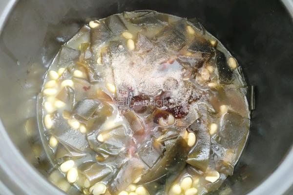 黄豆炖海带的做法图解15