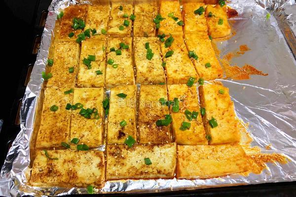 风味烤豆腐的做法图解7