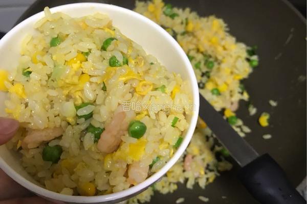 虾仁蛋炒饭的做法图解7