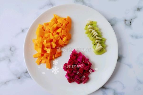 缤纷芒果奶昔的做法图解2