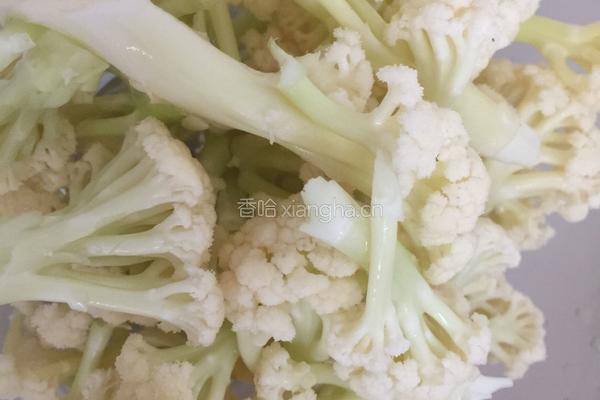 快手干煸菜花的做法图解2