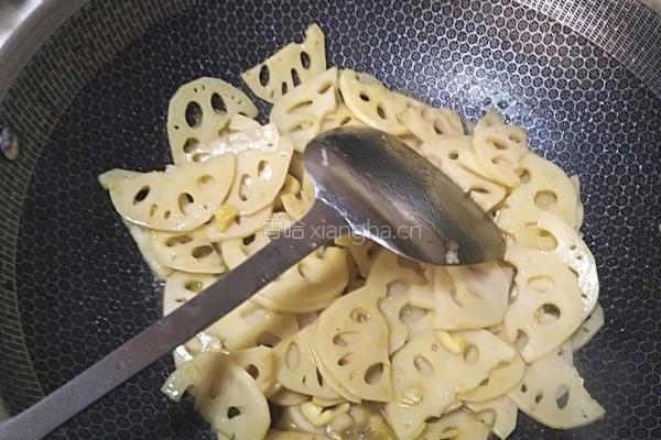 炒莲藕的做法图解3