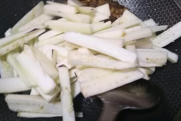 肉沫茄子的做法图解4