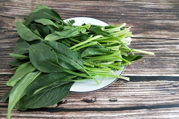 凉拌菠菜干豆皮的做法图解1
