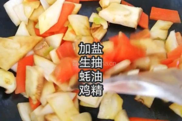 杏鲍菇炒胡萝卜的做法图解7