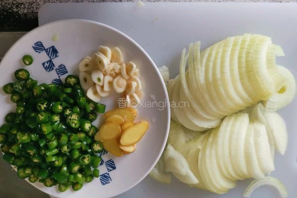 韩式辣鸡爪的做法图解3