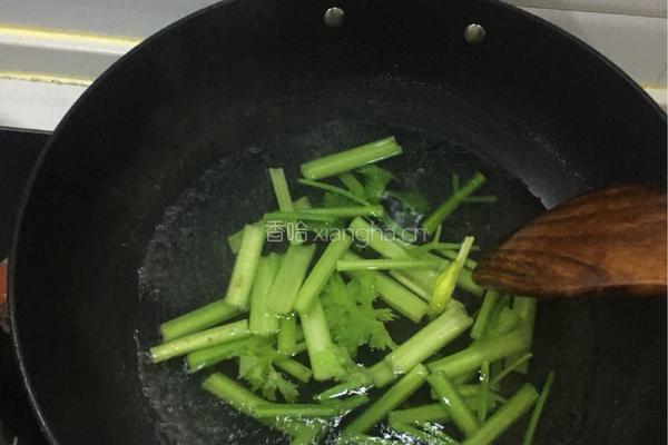 馋嘴牛蛙的做法图解3