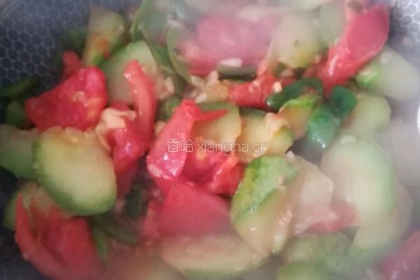 滚刀西葫芦炒西红柿的做法图解4