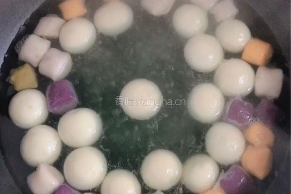 玫瑰花酿汤圆芋圆的做法图解4