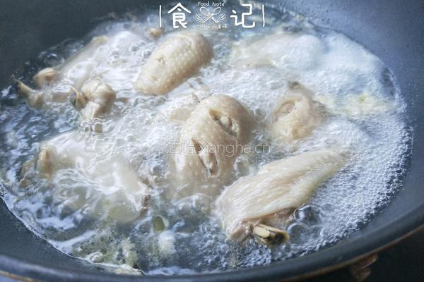 红烧鸡翅中的做法图解4