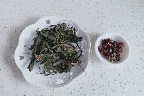 蒲公英玫瑰花茶的做法图解3