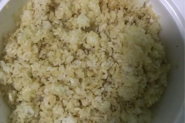菠萝炒饭的做法图解3