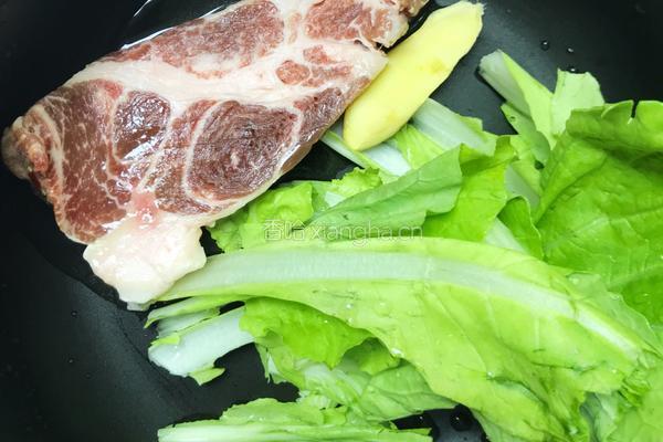 你没吃过的小白菜肉片汤的做法图解1