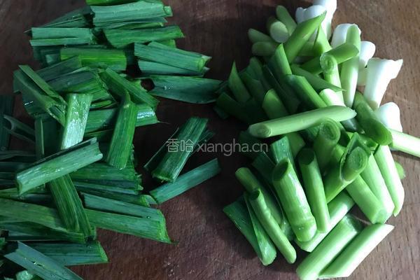蒜苗炒猪肝的做法图解5