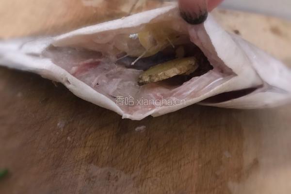 烤箱烤鱼清淡味的做法图解3