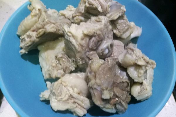 茶树菇烧羊排的做法图解4