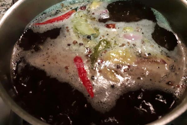 新疆胡辣羊蹄的做法图解7