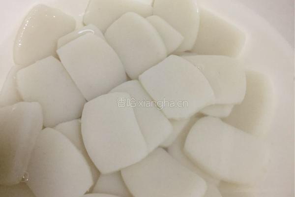 土豆年糕炒日本豆腐的做法图解3