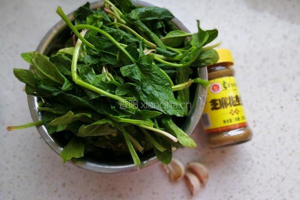 麻酱菠菜塔的做法图解1
