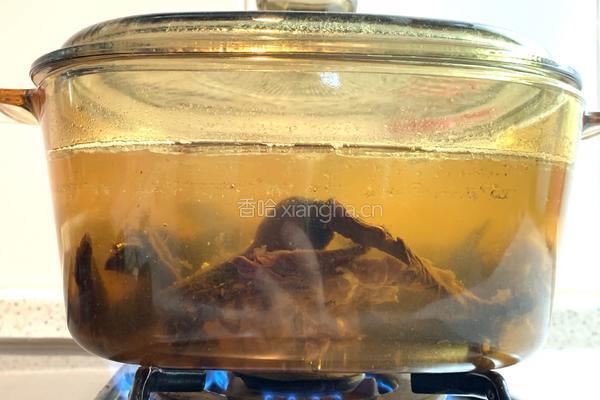 陈年萝卜干（老菜脯）炖骨头汤的做法图解4