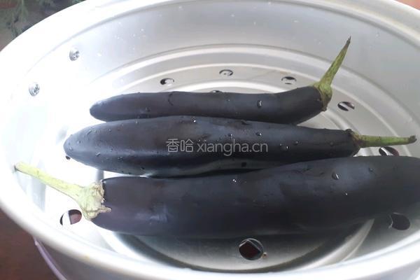 擂椒茄子的做法图解1