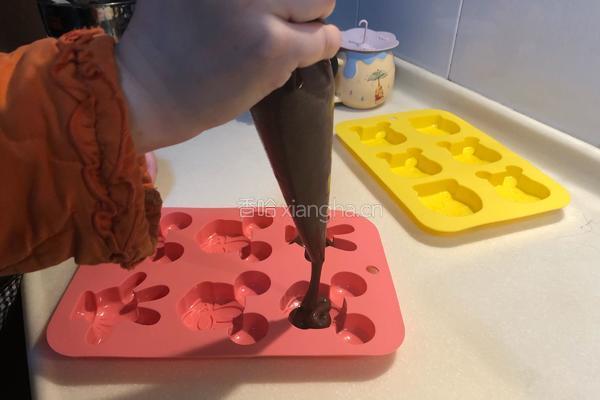 巧克力小蛋糕的做法图解5