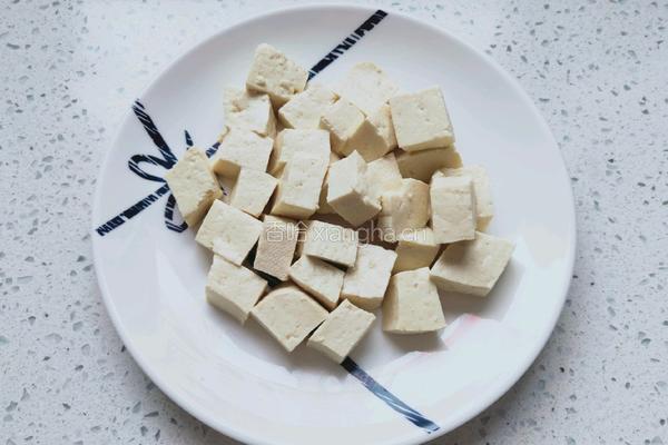 香椿豆腐汤的做法图解5
