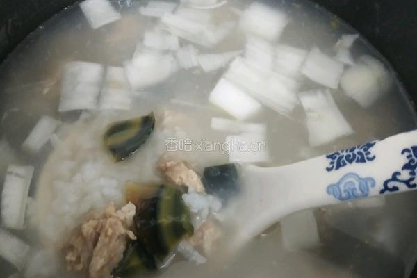 皮蛋瘦肉粥的做法图解7