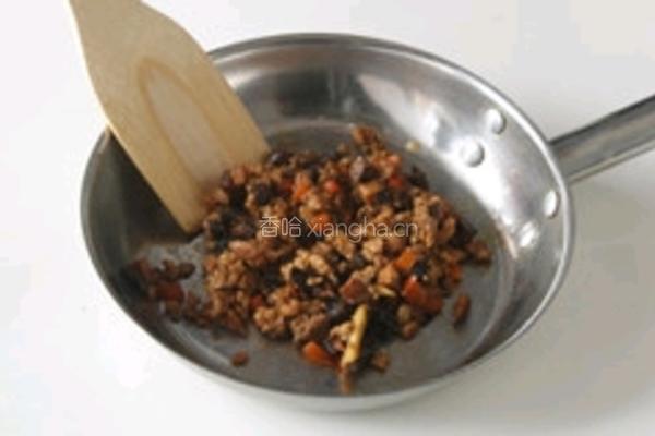 最值得珍藏的家常菜…鱼香肉末烘蛋的做法图解2