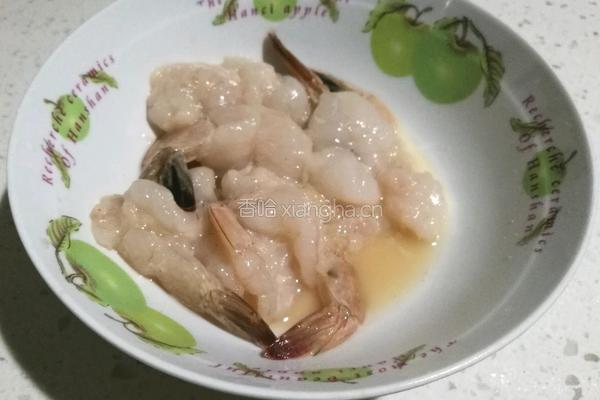 西兰花炒虾仁的做法图解3