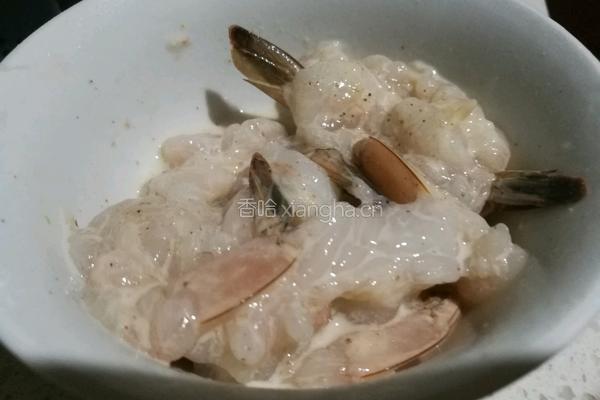 西兰花炒虾仁的做法图解4