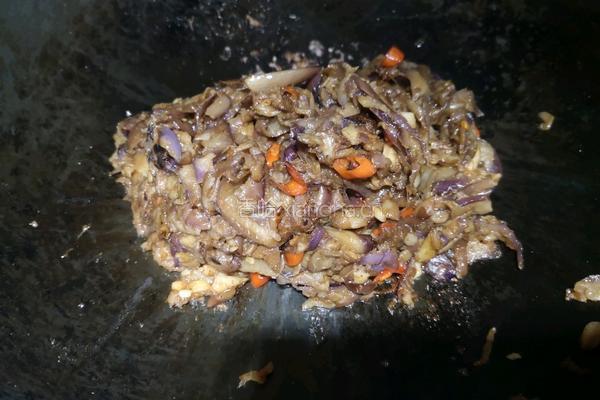 秘制蒜香茄泥的做法图解6