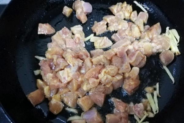 菠萝炒鸡丁的做法图解9