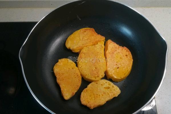 假装是块披萨的馒头蛋饼 宝宝辅食营养食谱菜谱 的做法图解4